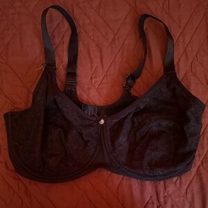 Chic Black Lace Underwire Bra